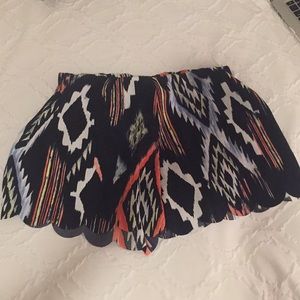 Tribal print black flowy shorts